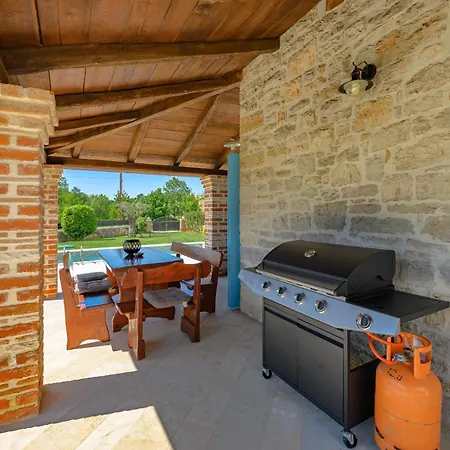 My Ida With Pool In Visnjan, Istria Villa *