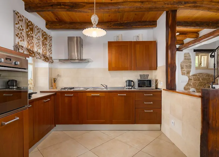 My Ida With Pool In Visnjan, Istria Villa