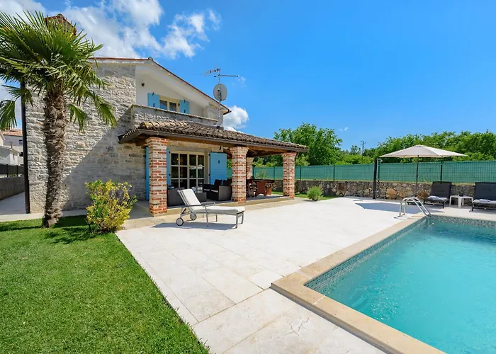 Villa My Ida With Pool In Visnjan, Istria Stuti