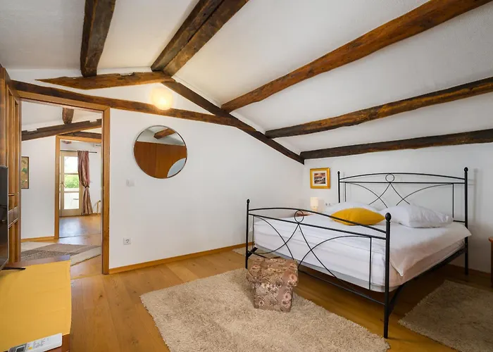 Villa My Ida With Pool In Visnjan, Istria Stuti