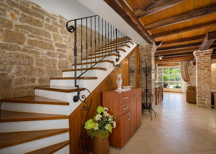 My Ida With Pool In Visnjan, Istria Villa